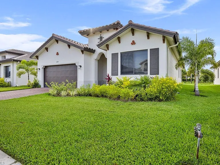 5293 Marano Dr — Photo 1