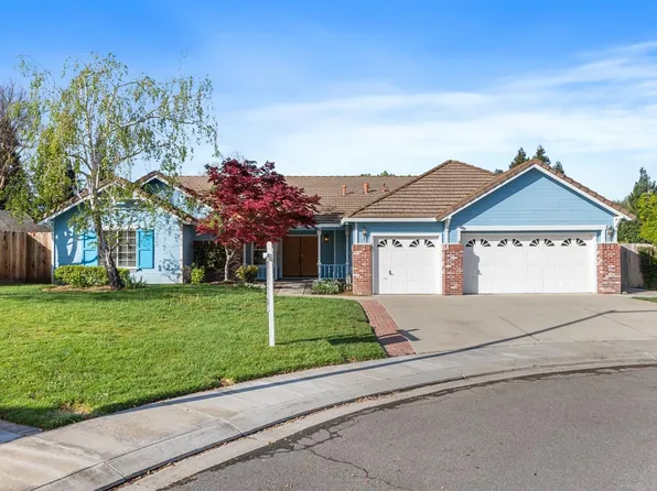 9701 Ranchwood Ct, Oakdale, CA 95361