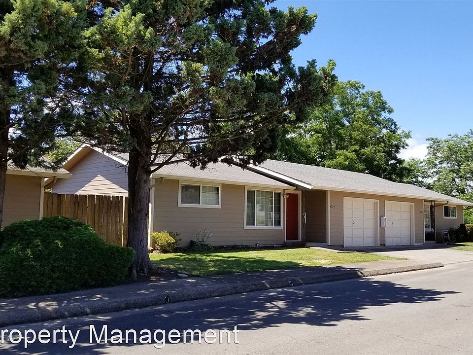 1st image of 4959 Suzanne Lea St SE #11514380