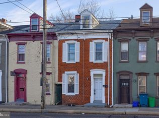 372 E Philadelphia St, York, PA 17403