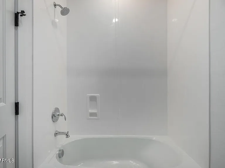 2121 W Sonoran Desert Dr #5 — Photo 9