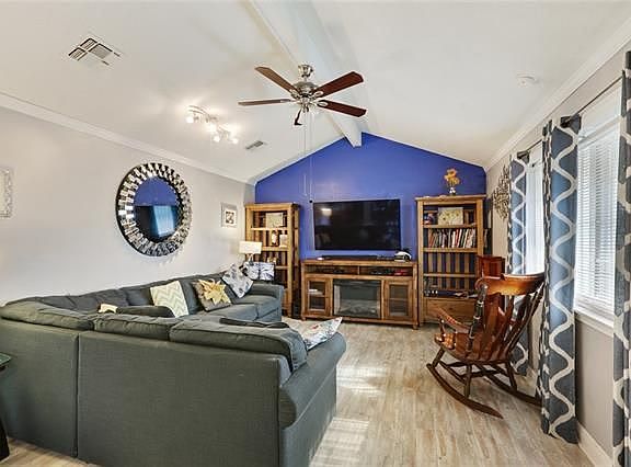 4th image of 4730 Sherwood Dr