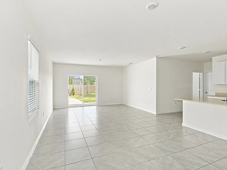 8369 Claw Glades Loop — Photo 4