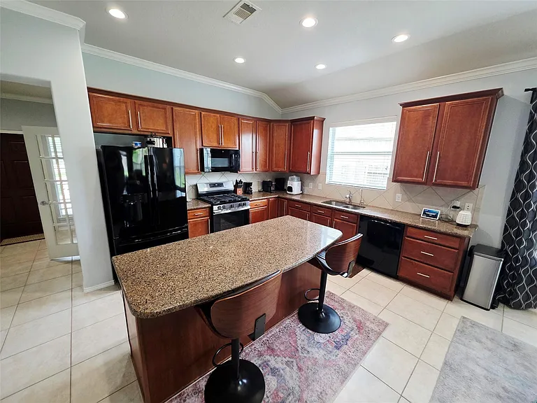 7142 Breton Bay Pass — Photo 18