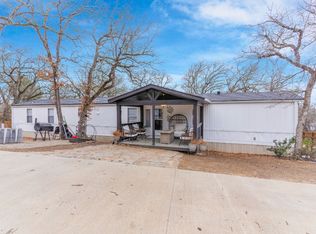 6030 Hidden Cir, Azle, TX 76020