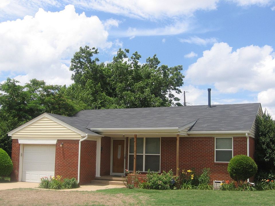 1st image of 4721 NW 12th St