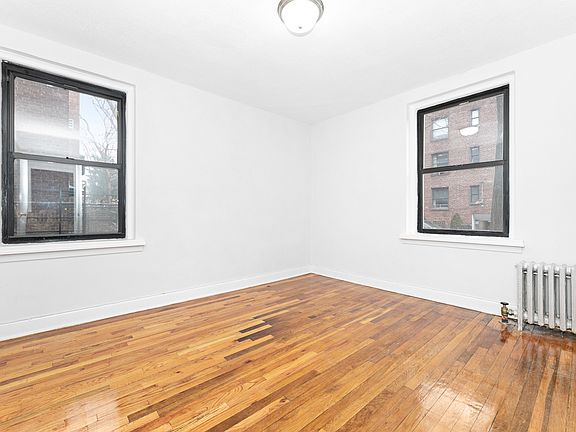 3rd image of 4305 47th St APT A2