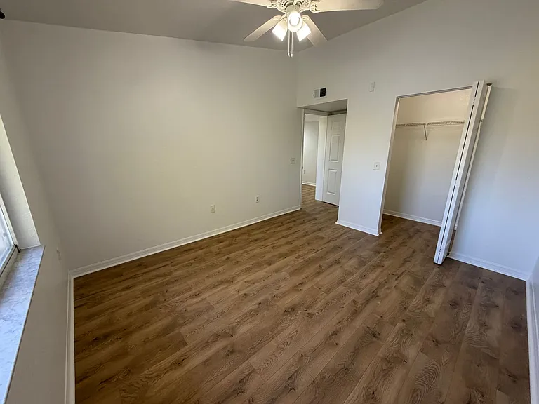 8274 Key Royal Cir #1032 — Photo 16
