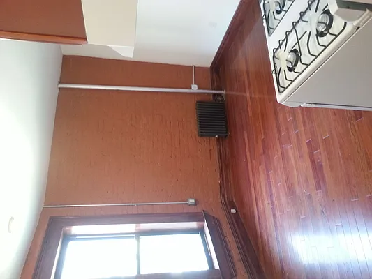 Rented by Allen Harris, LREB | media 18