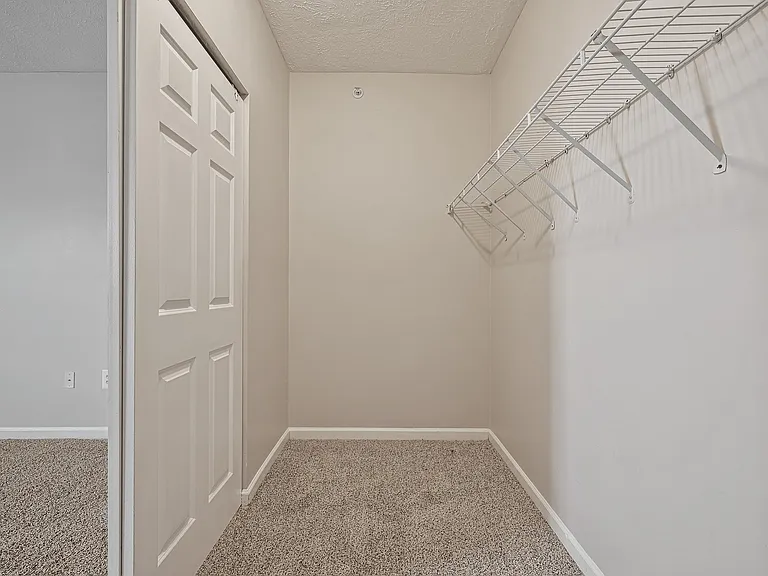 90 Berkley Manor Drive_21 3b2b Unit 1212