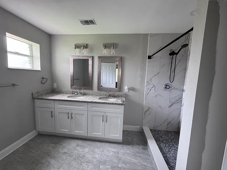 908 Silver Ridge Way — Photo 8