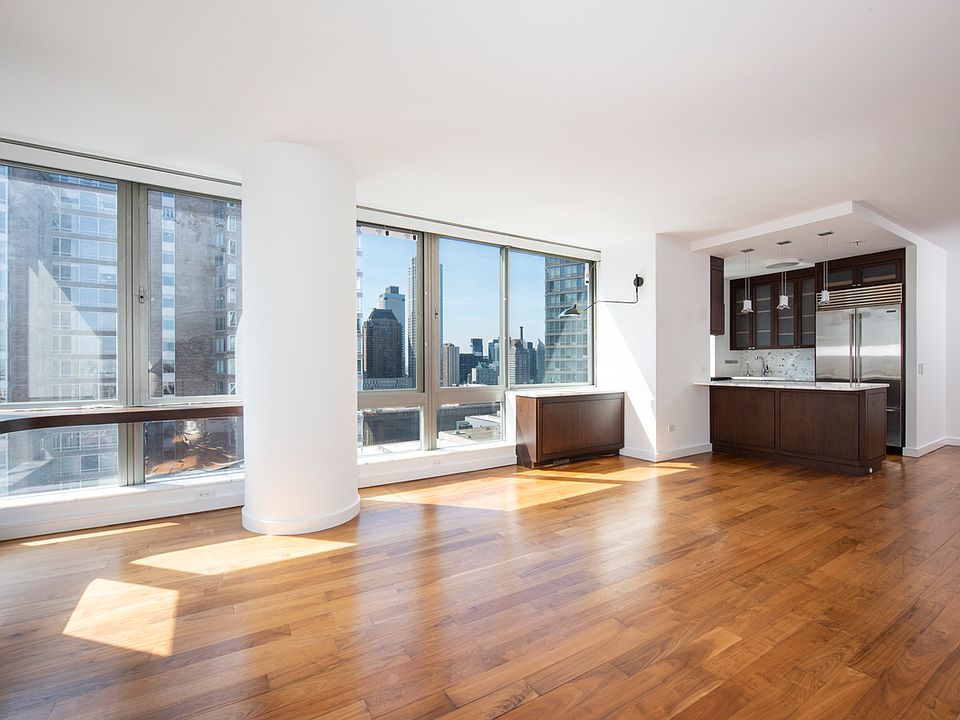 1st image of 111 W 67th St APT 24M
