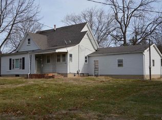 215 N Monmouth St, Good Hope, IL 61438