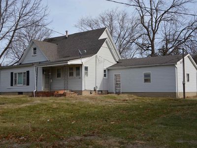 215 N Monmouth St, Good Hope, IL, 61438