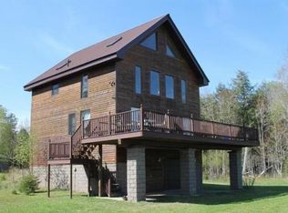 23251 Forest Dr, Skanee, MI 49962