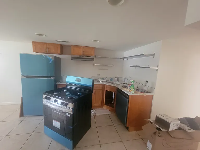3810 W Irving Park Rd #G — Photo 3