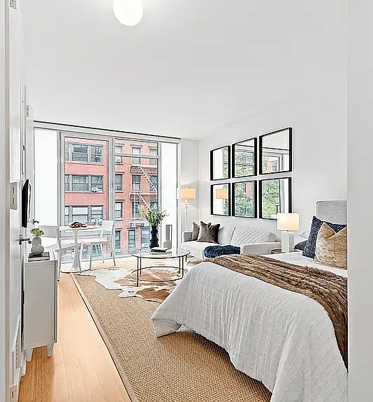 350 W 53rd St #4B — Photo 4