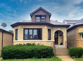 3740 N Oriole Ave, Chicago, IL