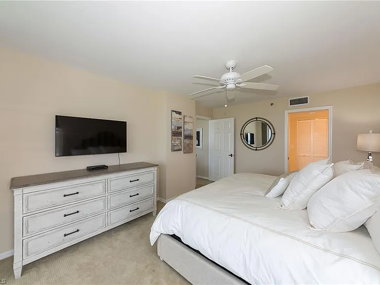 5550 Heron Point Dr #802 — Photo 9