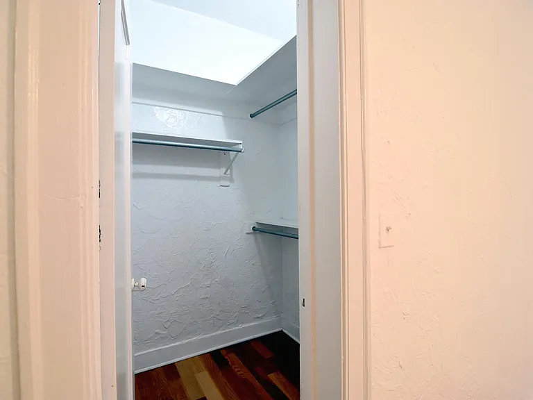 Gold Coast Studio — Photo 21