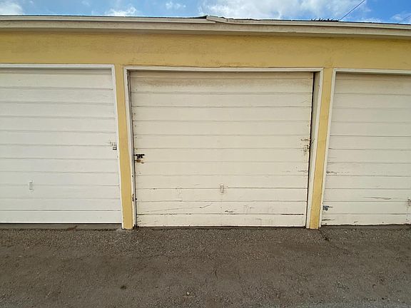 3rd image of 42 Anacapa St