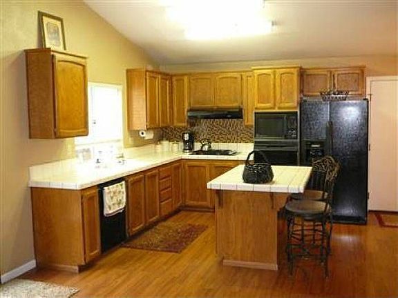 2nd image of Lepage Ct