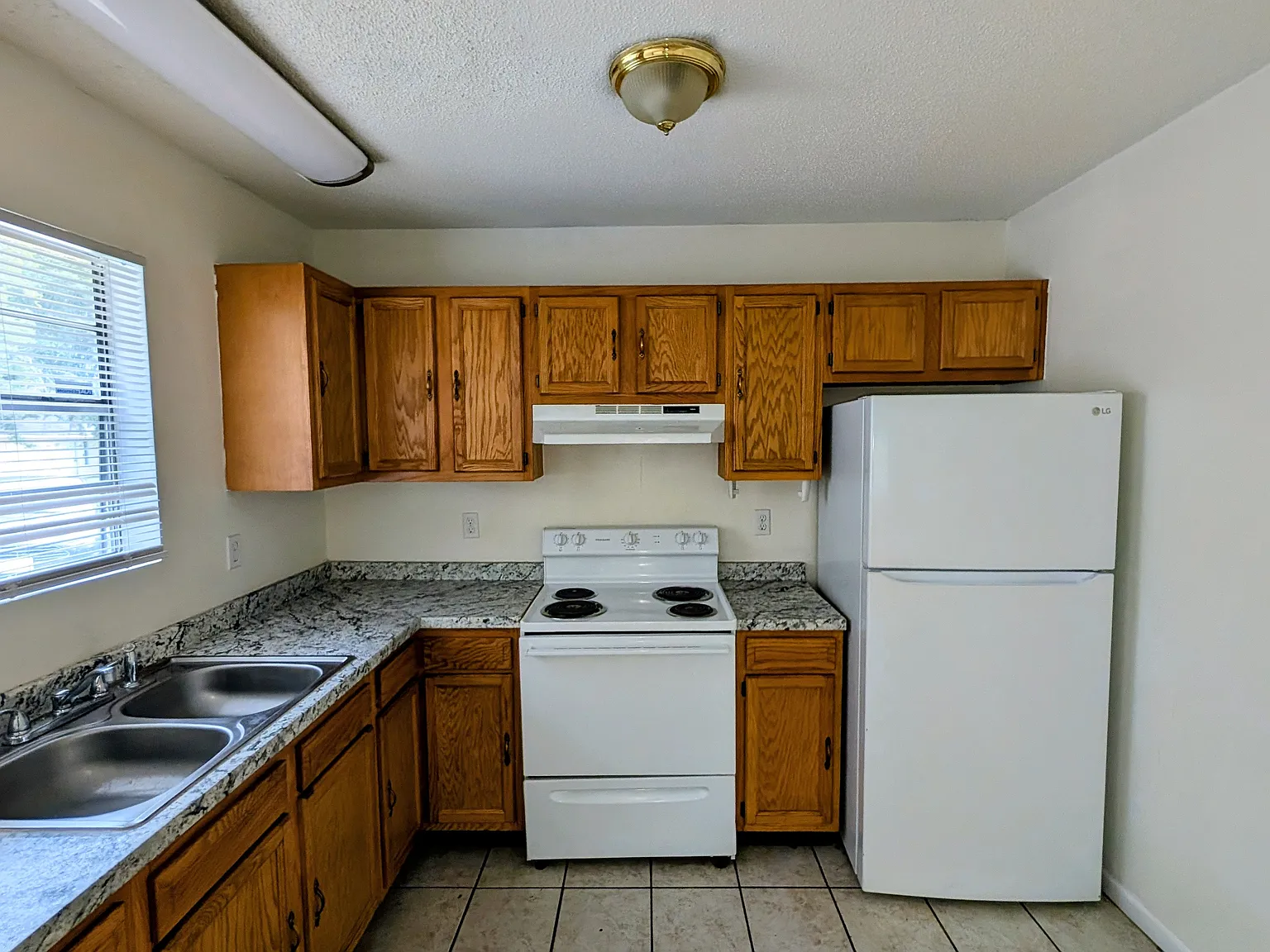 179 Cherokee Circle — Photo 4