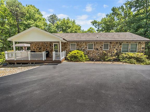 2nd image of 55 Molenda Cir