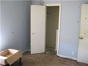 1st image of 3034 E Carmen Dr