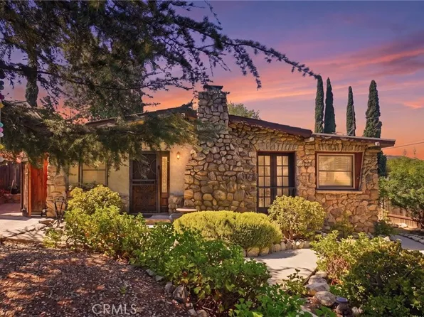7276 Summitrose St, Tujunga, CA 91042