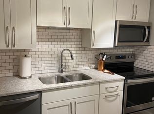 4076 W Centre Ave APT 210, Portage, MI 49024