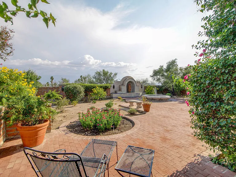 5350 E Camino Francisco Soza — Photo 15