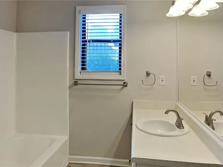 4515 King Springs Rd SE — Photo 16