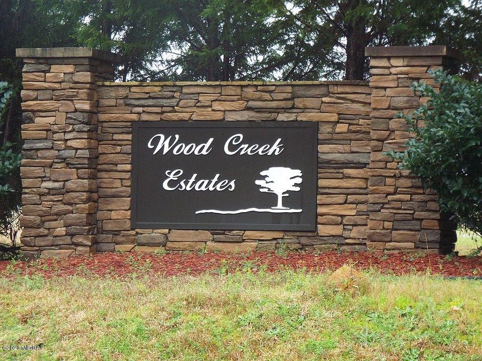 1st image of 131 Wood Creek Trl