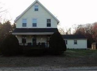 6 Parker St, Wilmington, MA 01887