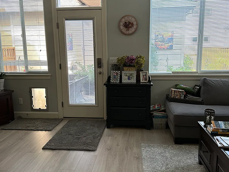 SE Everglade St — Photo 8