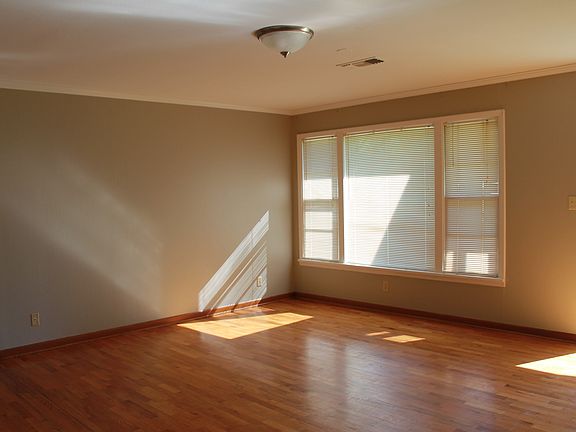 2nd image of 508 Garland Ave