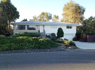 603 W 24th Pl, Kennewick, WA 99337