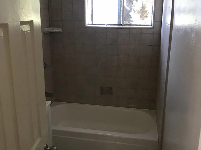 13911 Norwalk Blvd — Photo 22