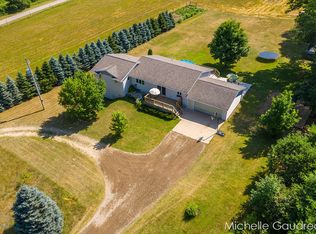 1246 N Peets Rd, Middleville, MI 49333