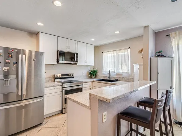1615 Pentecost Way Unit 6, San Diego, CA 92105