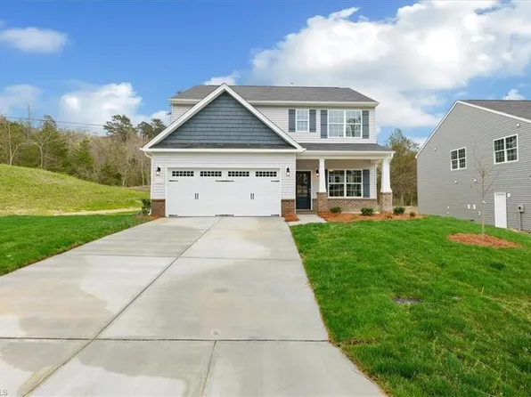 4118 Stallion St #81, High Point, NC 27262