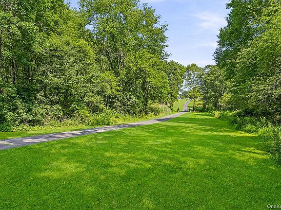 3rd image of 232 Maybrook Road