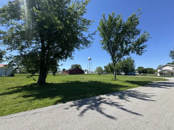106 Hubbell St, Sheldahl, IA 50243