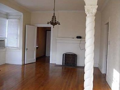 2nd image of 2627 Wisteria St #1