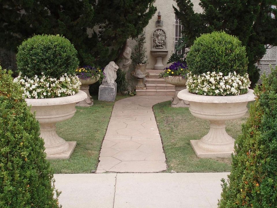 Front Walkway