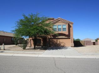 718 S Willis Ray Ave, Vail, AZ 85641