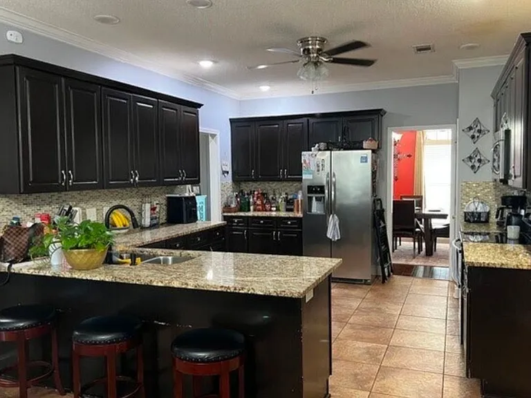 106 Prestige Dr — Photo 8