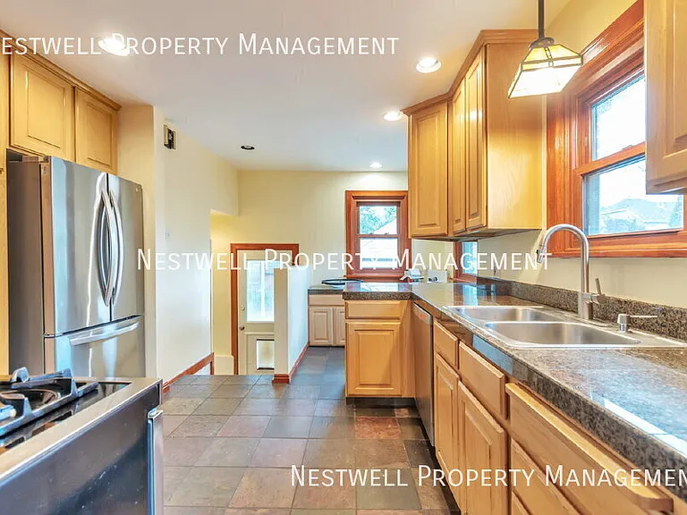 2681 S Chadwick St — Photo 3
