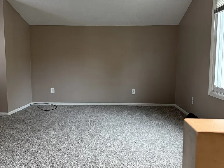 1018-01020 Kenilworth Ave #2 — Photo 3